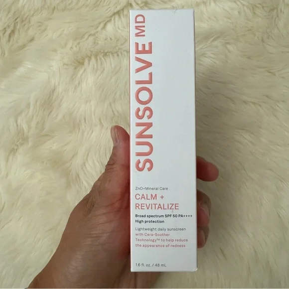 SUNSOLVE MD ZnO+ Mineral Care Calm + Revitalize SPF 50 PA++++ sunscreen Nib